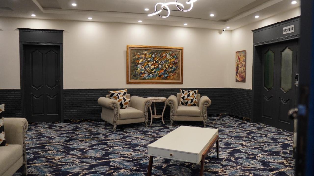 La Maison Islamabad Zewnętrze zdjęcie